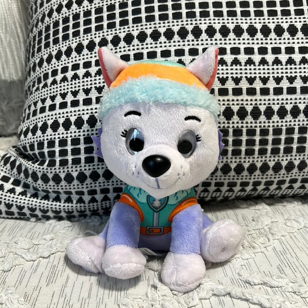 Paw Patrol Everest Plush Stuffed Animal